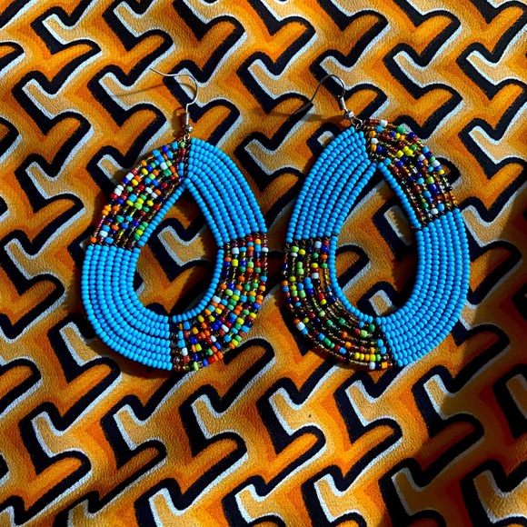 African Earrings - Picture 1 of 2